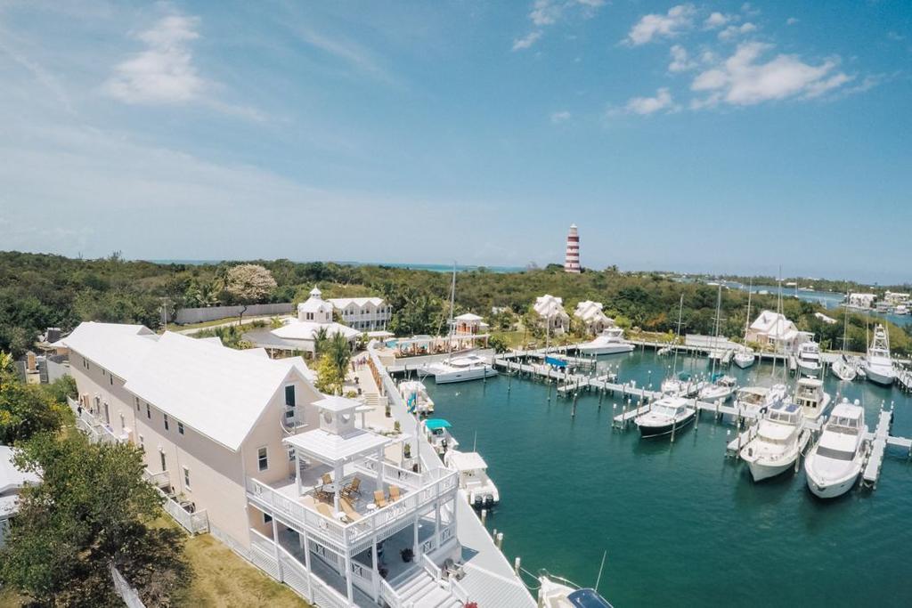 Hope Town Inn & Marina Exterior photo